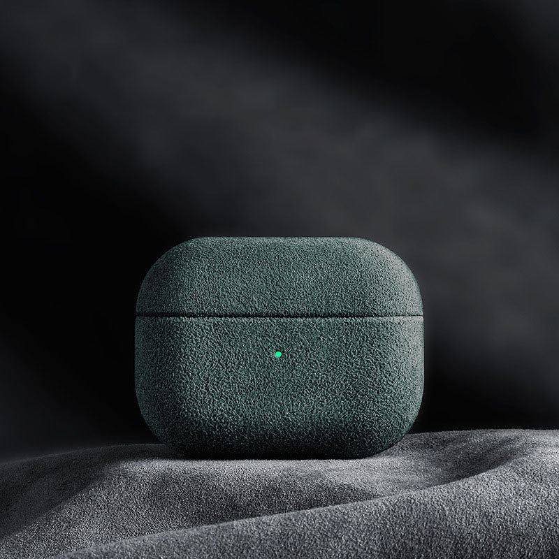 "Chubby" Alcantara Airpods Case