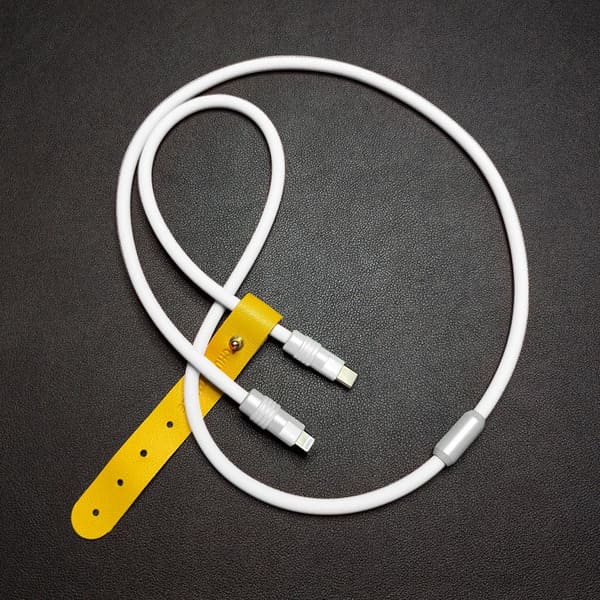 "Chubby" Solid Color Silicone Charge Cable