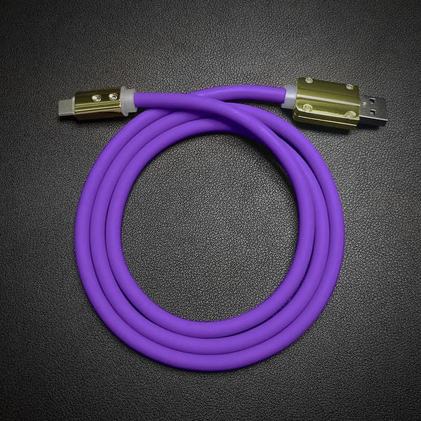 "Neon Chubby" Fast Charge Cable With Gold-plated Design