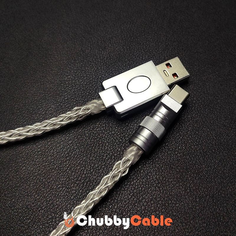 "Neon Chubby" RGB Illuminated Silver-Plated Fast Charging CarPlay Cable