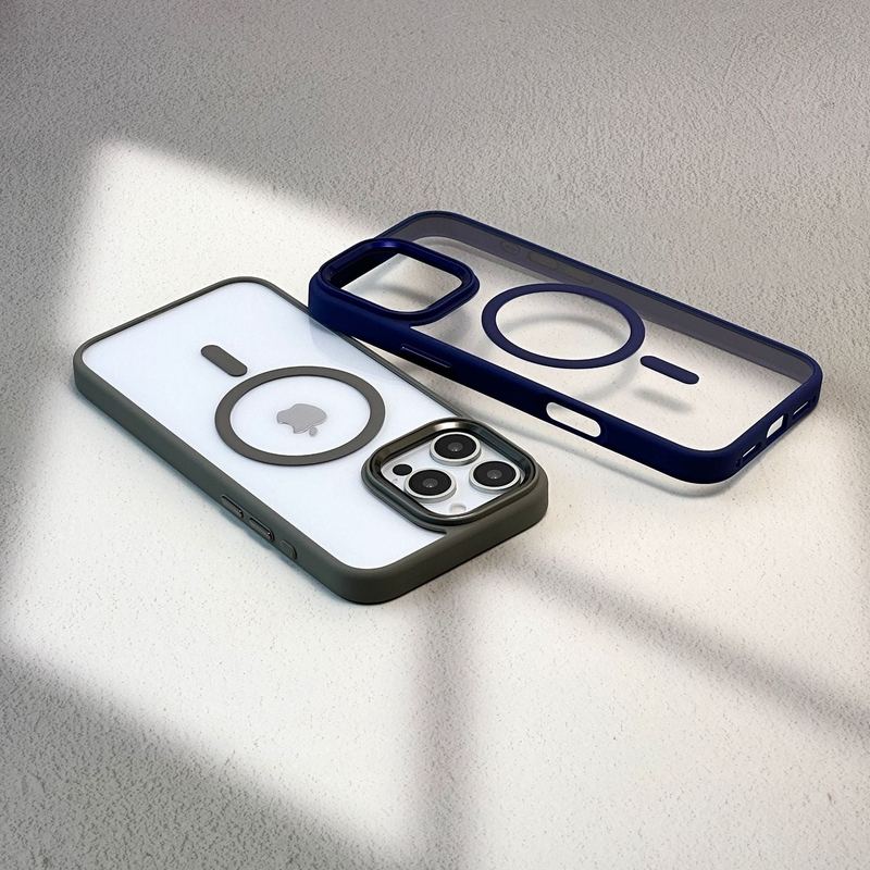 Shockproof Transparent Magnetic Case with Metal Lens Ring for iPhone 16